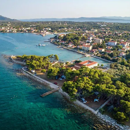In - Insel 7464 Tatil Evi *