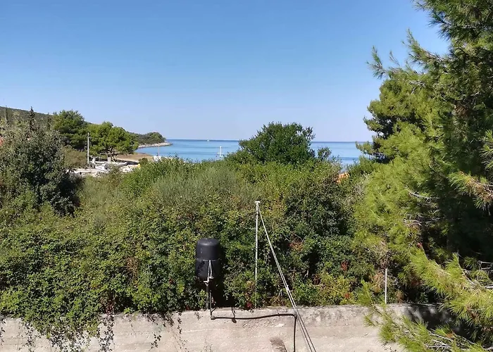 In - Insel 7464 אוגייאן